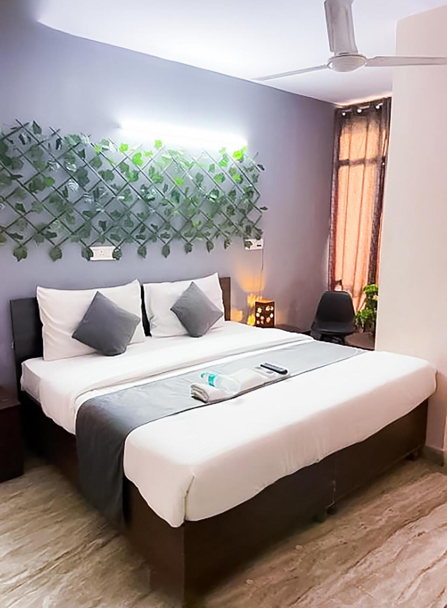 Manya - Saket New Delhi